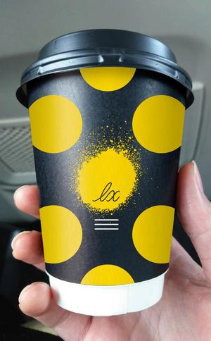 Spino (Spino)さんの人気カフェのお持ち帰り用プラスチックコップ＆紙コップの全面デザインへの提案