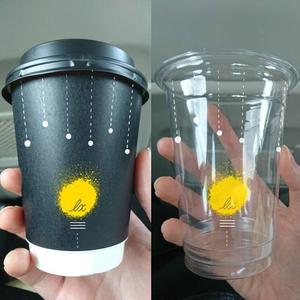 orange01 (orange01)さんの人気カフェのお持ち帰り用プラスチックコップ＆紙コップの全面デザインへの提案