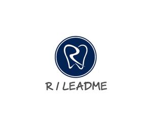 Navneet (yukina12)さんの歯科求人インタビューサイト「R/Leadme」のロゴへの提案