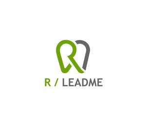 Navneet (yukina12)さんの歯科求人インタビューサイト「R/Leadme」のロゴへの提案