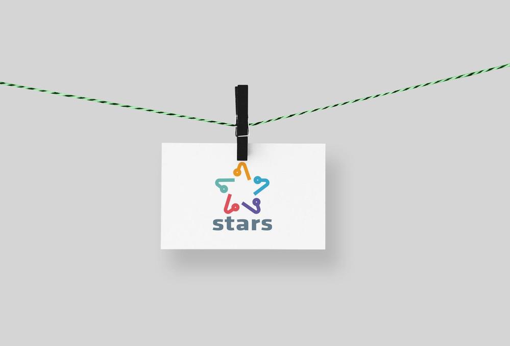 個別学習塾「STARS」のロゴデザイン