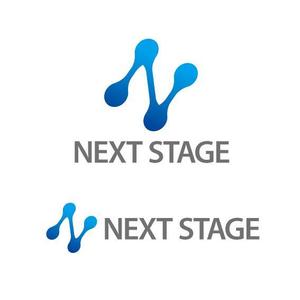 LHRSさんの企業の人材育成研修のスローガンタイトル「NEXT STAGE」のロゴへの提案