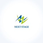 ハナトラ (hanatora)さんの企業の人材育成研修のスローガンタイトル「NEXT STAGE」のロゴへの提案