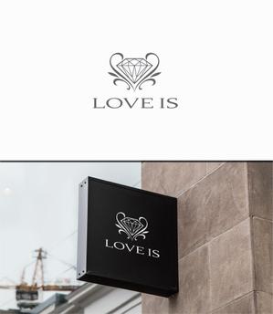 forever (Doing1248)さんのダイヤモンドジュエリー会社「LOVE IS」のHPやリングケースなどに使用するロゴの作成をお願いしますへの提案