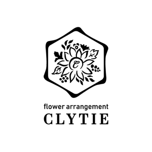LAULA (katsukom)さんのフラワーアレンジメント「CLYTIE(クリティエ)」のロゴへの提案