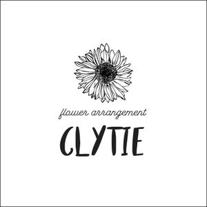 queuecat (queuecat)さんのフラワーアレンジメント「CLYTIE(クリティエ)」のロゴへの提案