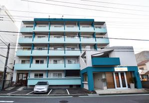 平岡デザインスタジオ (yuhiraoka)さんの外壁塗装デザイン（急募）マンション1棟の外壁塗装カラーコーディネート　への提案