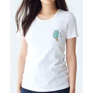 Molmolさんの10代後半～20代女性向けTシャツデザインへの提案