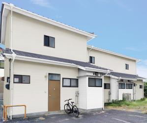 MYdesign (miyu1019mmm)さんの築古アパート３棟の屋根・外壁塗装デザインへの提案