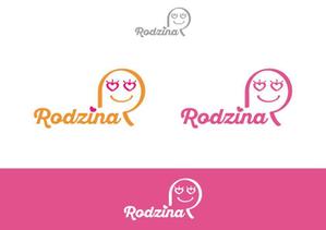 co (cosa)さんのスナック 「Rodzina」のロゴへの提案