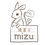 前田典子 (maedan135)さんの焼き菓子店のウサギのキャラクターを使ったロゴへの提案