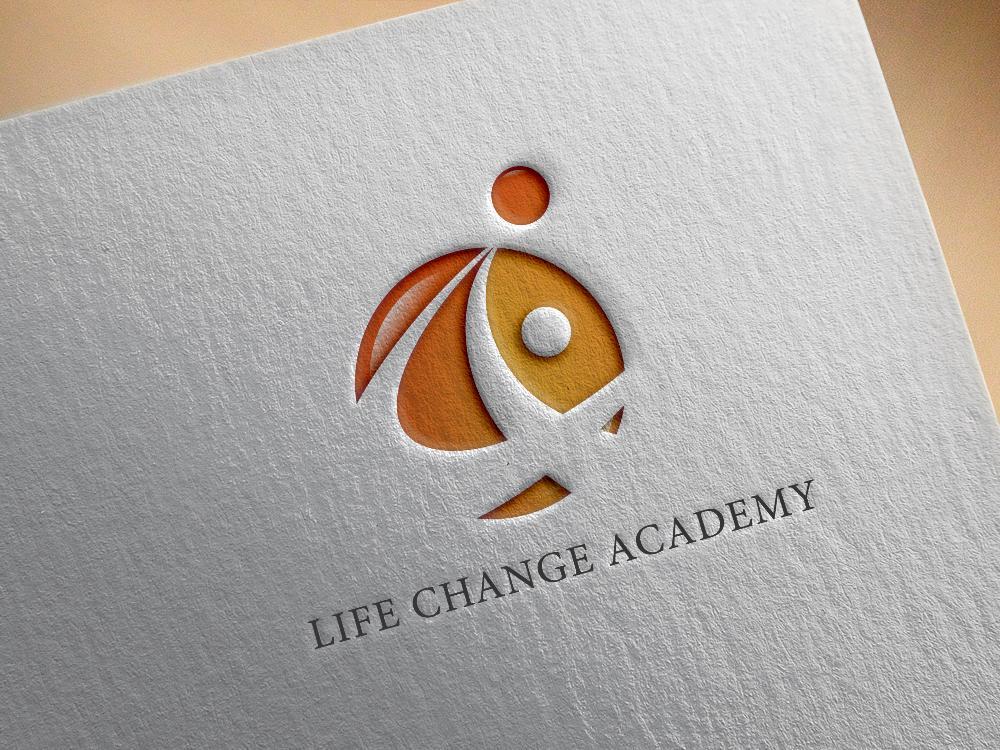 オンライン動画セミナー「LIFE CHANGE ACADEMY」のロゴ