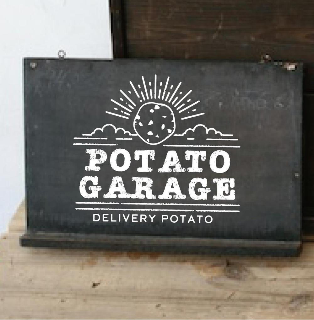 ジャガイモ料理専門キッチンカー「POTATO GARAGE」のロゴ