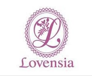 ヘッドディップ (headdip7)さんの「Lovensia - ラベンシア -」のロゴ作成への提案