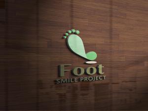 sriracha (sriracha829)さんのFoot smile projectのロゴ製作への提案