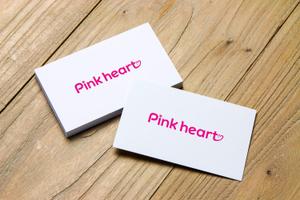 toshitaku (toshtaku614)さんの衣料商品ブランド「Pink Heart」のロゴへの提案