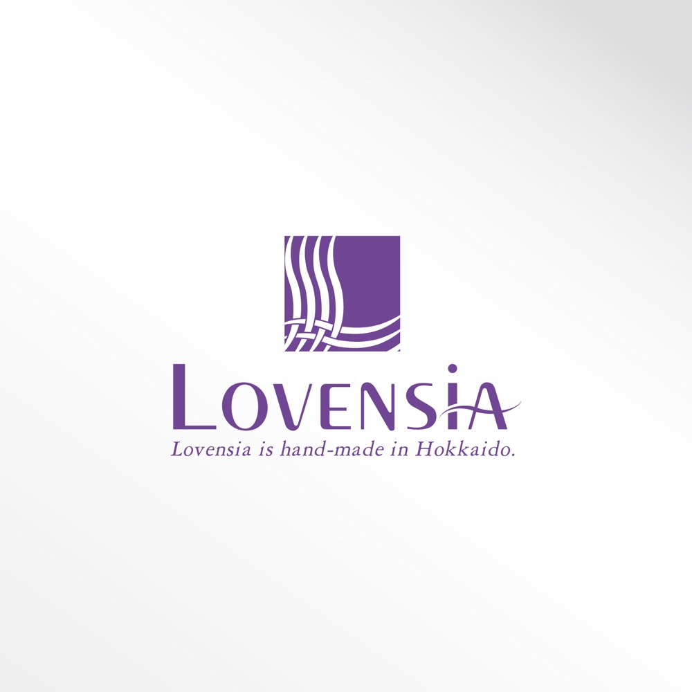 「Lovensia - ラベンシア -」のロゴ作成