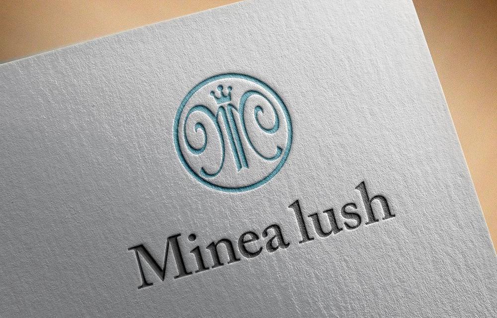 マツエクサロン『Minea lush』のロゴ