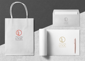H.i.LAB. (IshiiHiroki)さんのパースナルピラティススタジオ「LOGIC」のロゴデザインの仕事への提案