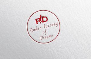 Chives Design (Chives)さんのダンス・音楽・アート・ミュージカル教室　「Studio Factory of Dreams」のロゴの作成への提案