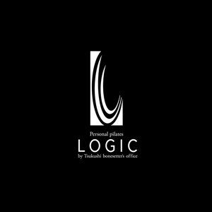 sekolさんのパースナルピラティススタジオ「LOGIC」のロゴデザインの仕事への提案