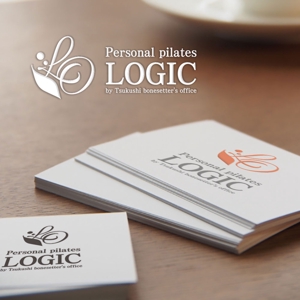 KOZ-DESIGN (saki8)さんのパースナルピラティススタジオ「LOGIC」のロゴデザインの仕事への提案