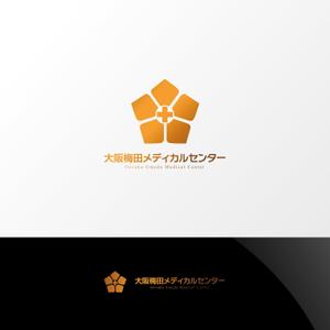 Nyankichi.com (Nyankichi_com)さんの★★【新規オープン】先進的な医療モールのロゴマーク作成依頼★★への提案