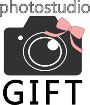 mike (mike0317)さんのフォトスタジオ創設にともない「Photostudio GIFT」のロゴ制作の依頼への提案