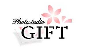 Check Lab株式会社 (Check_Lab)さんのフォトスタジオ創設にともない「Photostudio GIFT」のロゴ制作の依頼への提案