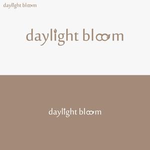 haruru (haruru2015)さんのフラワーアレンジメントレッスンのスタジオロゴ「daylight bloom」のキャピタルロゴへの提案