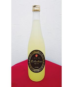 Hi-Hiro (Hi-Hiro)さんの720ml瓶りんごジュースラベルデザインへの提案