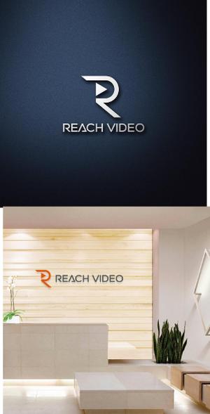 chpt.z (chapterzen)さんの動画自動生成システム開発会社の「REACH VIDEO」のロゴへの提案