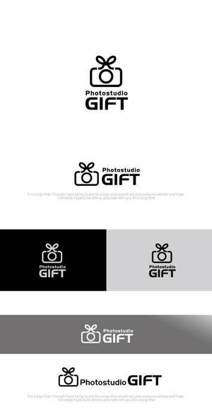 魔法スタジオ (mahou-phot)さんのフォトスタジオ創設にともない「Photostudio GIFT」のロゴ制作の依頼への提案