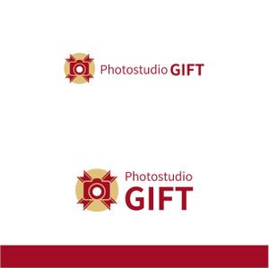 DDD works ()さんのフォトスタジオ創設にともない「Photostudio GIFT」のロゴ制作の依頼への提案