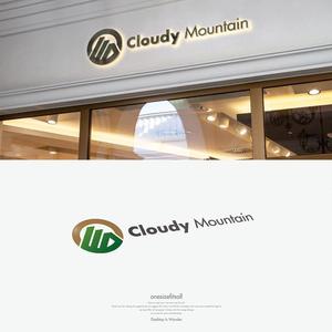 onesize fit’s all (onesizefitsall)さんのVapeショップサイト（電子タバコ輸入販売店）「Cloudy　Mountain」のロゴへの提案