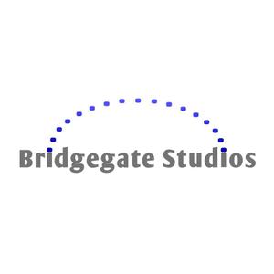 さんの「Bridgegate Studios」のロゴ作成への提案