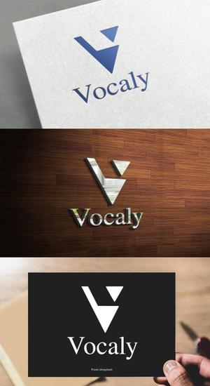 athenaabyz ()さんのアクセサリーショップサイト「Vocaly」のロゴへの提案