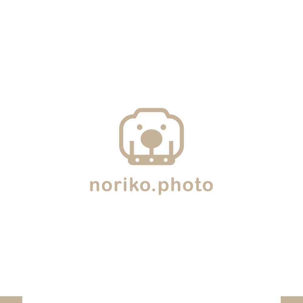 愛犬と飼い主さんとのお写真を撮影するワングラファー「noriko.photo」のロゴ