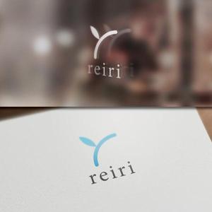 late_design ()さんのネットショッピング販売ブランド『reiri』のロゴへの提案