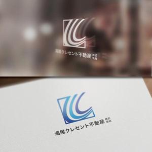 late_design ()さんの不動産会社「滝尾クレセント不動産株式会社」のロゴへの提案