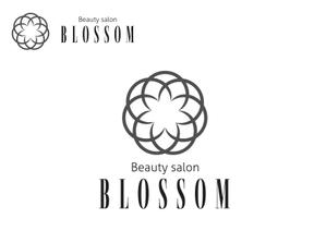 なべちゃん (YoshiakiWatanabe)さんの美容室「Blossom」のロゴへの提案