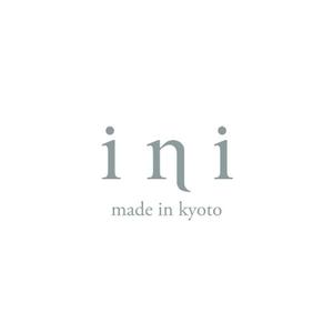 calimbo goto (calimbo)さんの美容室オリジナルシャンプー「ini」のロゴへの提案