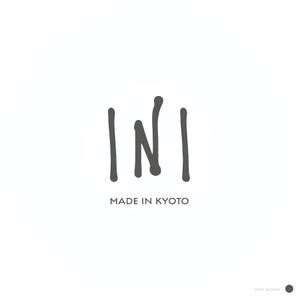 Ü design (ue_taro)さんの美容室オリジナルシャンプー「ini」のロゴへの提案