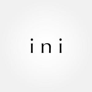 tanaka10 (tanaka10)さんの美容室オリジナルシャンプー「ini」のロゴへの提案