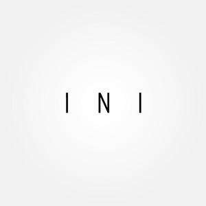 tanaka10 (tanaka10)さんの美容室オリジナルシャンプー「ini」のロゴへの提案