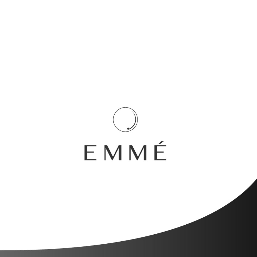 飲食店「EMME」のロゴ