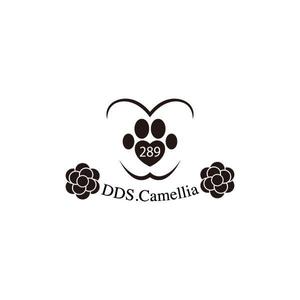 MOCOPOO (pou997)さんのドッグデンタルサロン「DDS.Camellia」のロゴ制作への提案