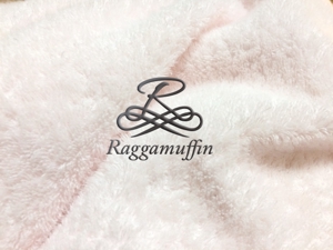 Anne_co. (anne_co)さんの高級タオル「Raggamuffin」のロゴ　への提案