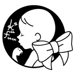 うかいイラストレーション＆デザイン (yotsuru)さんのベビーのお店　女の子　白黒　ロゴ　アパレルへの提案
