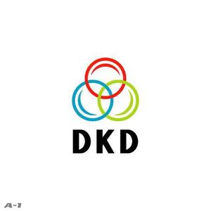 さんの「DKD」のロゴ作成への提案